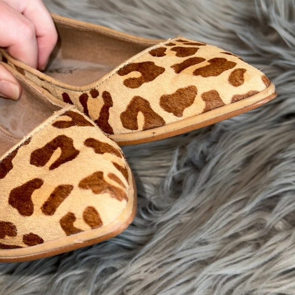 Anthropologie Splendid Calf Hair Leopard Print Pointed Toe Flat Size 6.5 - Picture 7 of 9